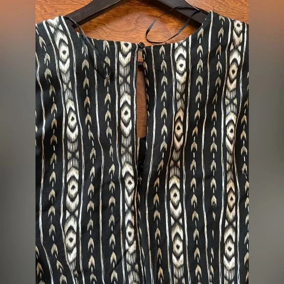 B young jumpsuit - Picture 4 of 7